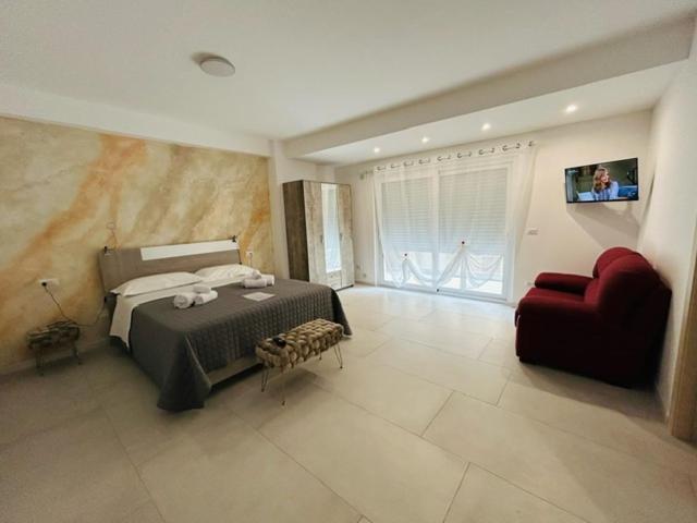 Aqua Marine B&B - Rooms And Apartments Milazzo Exteriér fotografie