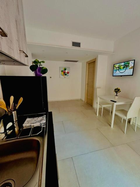 Aqua Marine B&B - Rooms And Apartments Milazzo Exteriér fotografie