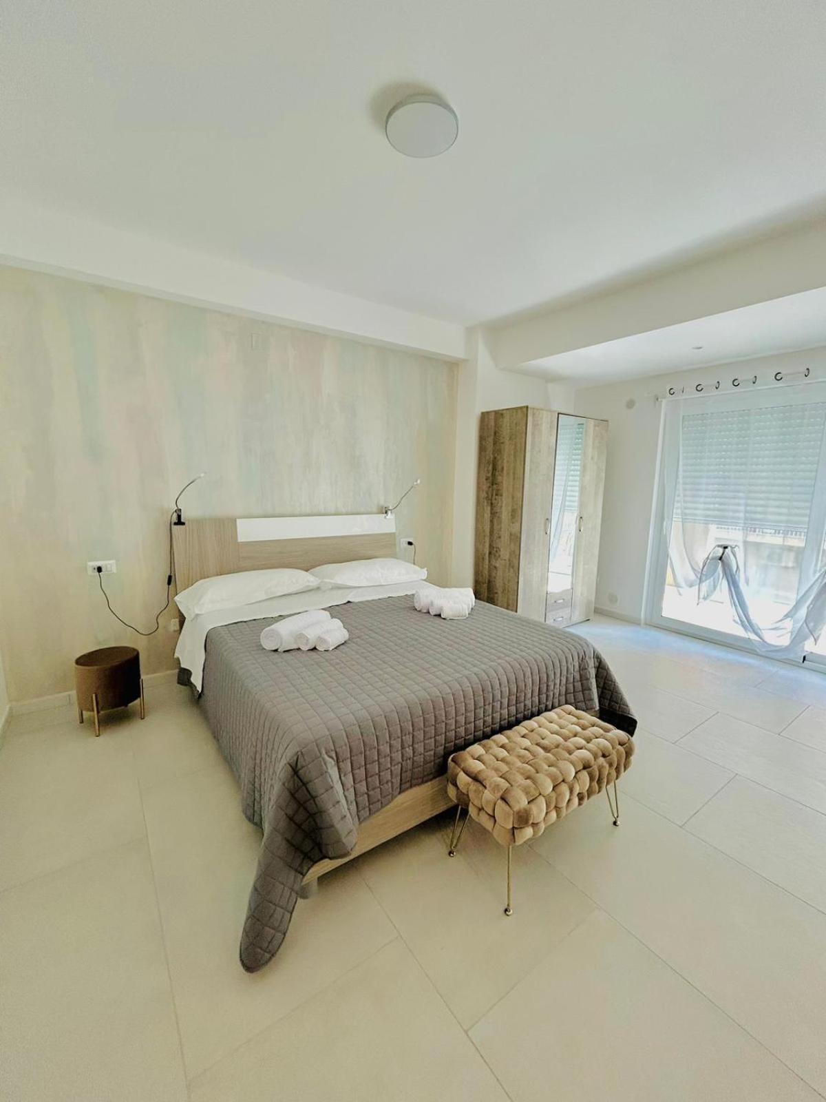 Aqua Marine B&B - Rooms And Apartments Milazzo Exteriér fotografie