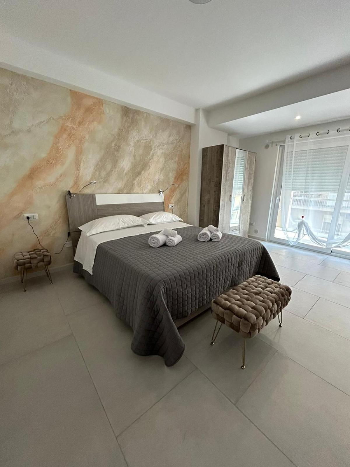Aqua Marine B&B - Rooms And Apartments Milazzo Exteriér fotografie