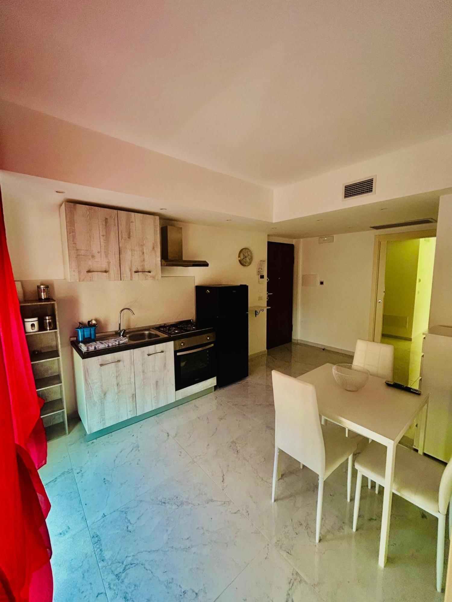 Aqua Marine B&B - Rooms And Apartments Milazzo Exteriér fotografie